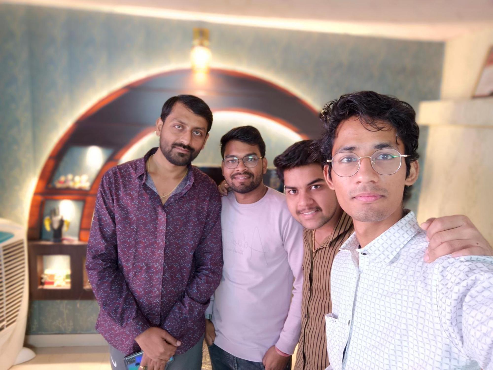 Kashi Dham Homestay Varanasi Eksteriør bilde