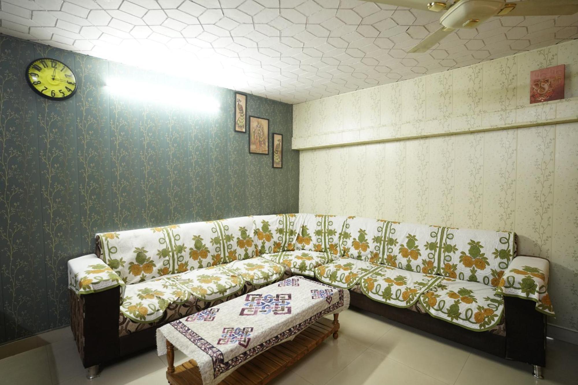 Kashi Dham Homestay Varanasi Eksteriør bilde